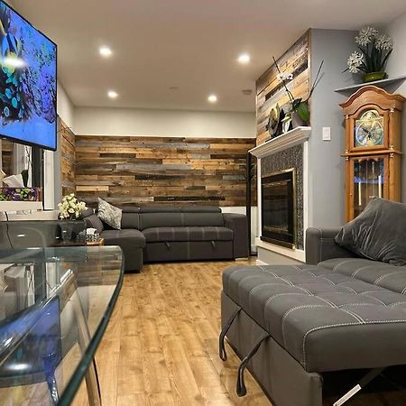 Westview Vacation Rental - Two Br House นอร์ทแวนคูเวอร์ ภายนอก รูปภาพ